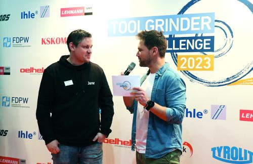 Moderator Tobias Witton und Juror Andreas Grabmeier auf der TOOLGRINDER CHALLENGE 2023